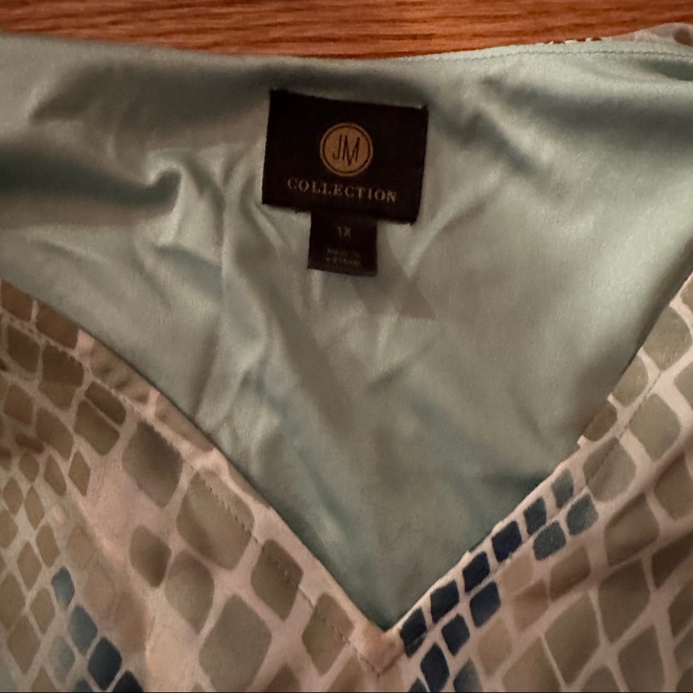 JM Collection Blouse - Picture 4 of 4